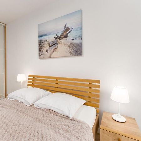 Nadmorskie Tarasy Apartament 215 A Eltom Tour 코워브제크 외부 사진