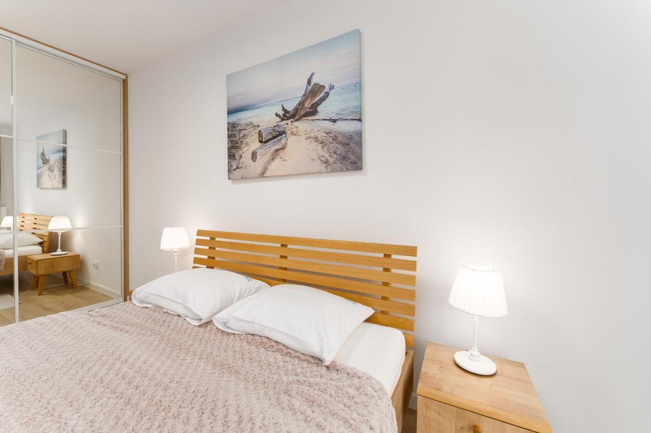 Nadmorskie Tarasy Apartament 215 A Eltom Tour 코워브제크 외부 사진